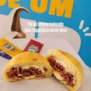 Pão de batata c/ carne seca